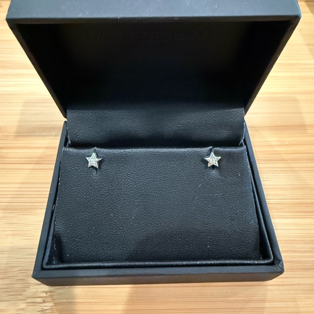 Dana Rebecca Designs Julianne Himiko Mini Star Stud Diamond Earrings